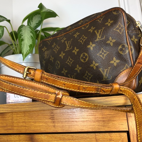 SOLD - Picture 6 of 8